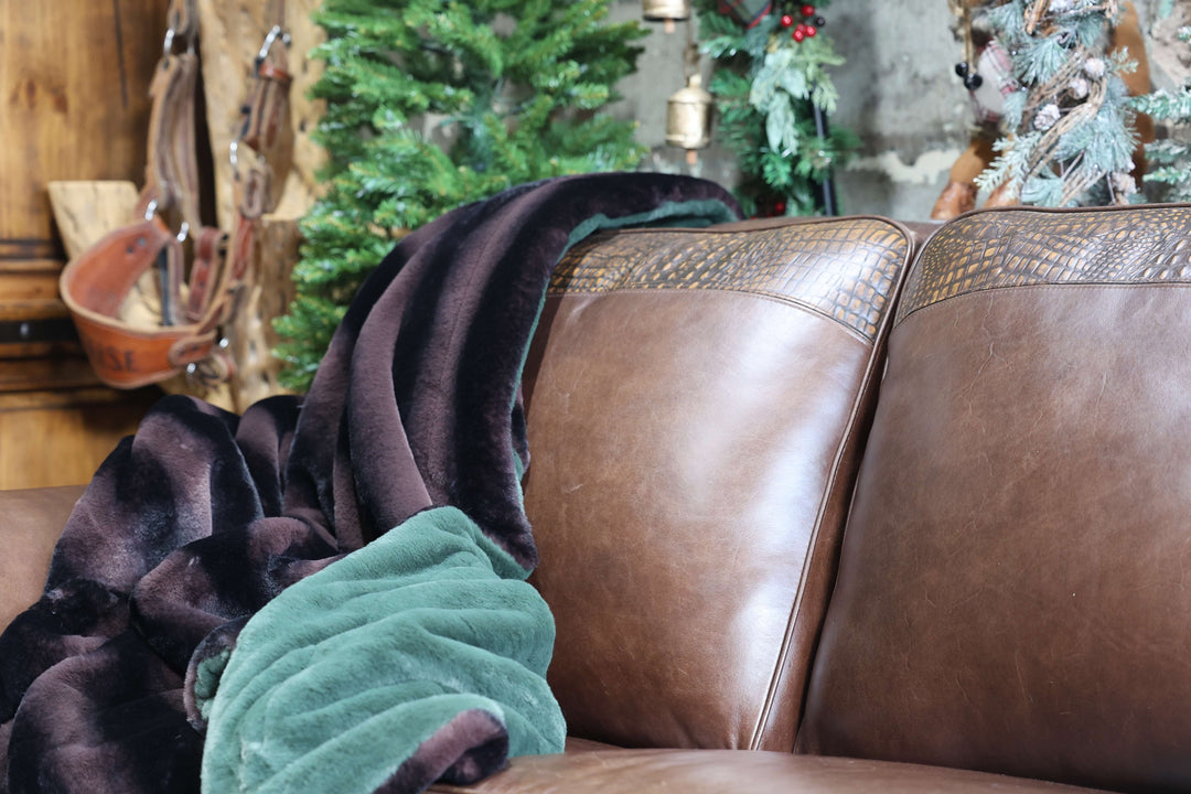 The Café Cove Blanket