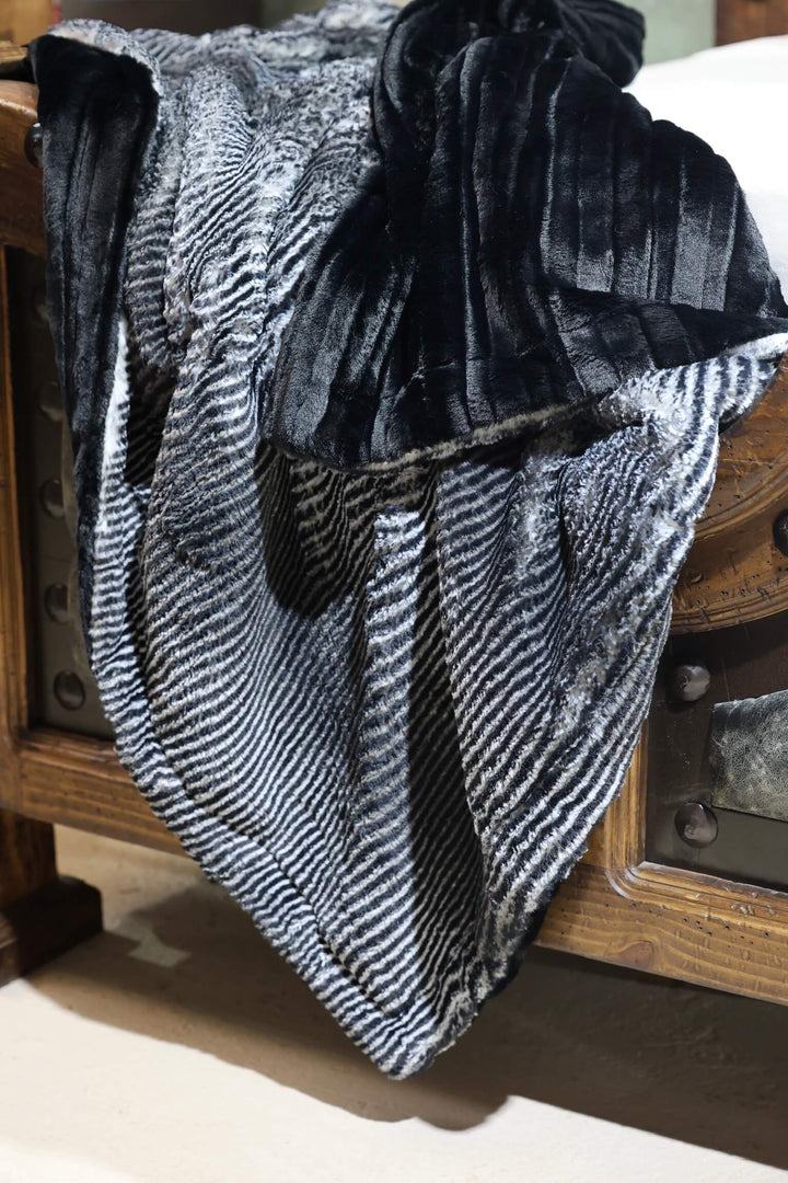 The Raven Vienna Blanket