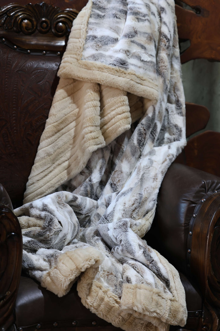 The Golden Dunes Blanket