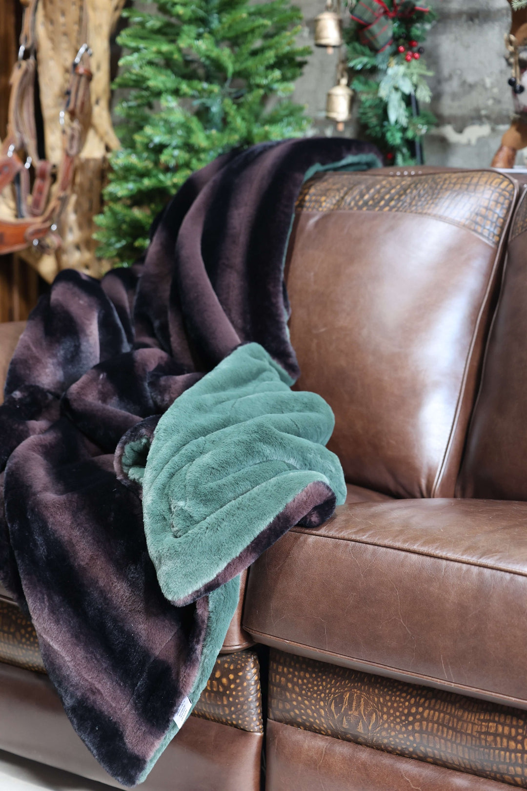 The Café Cove Blanket