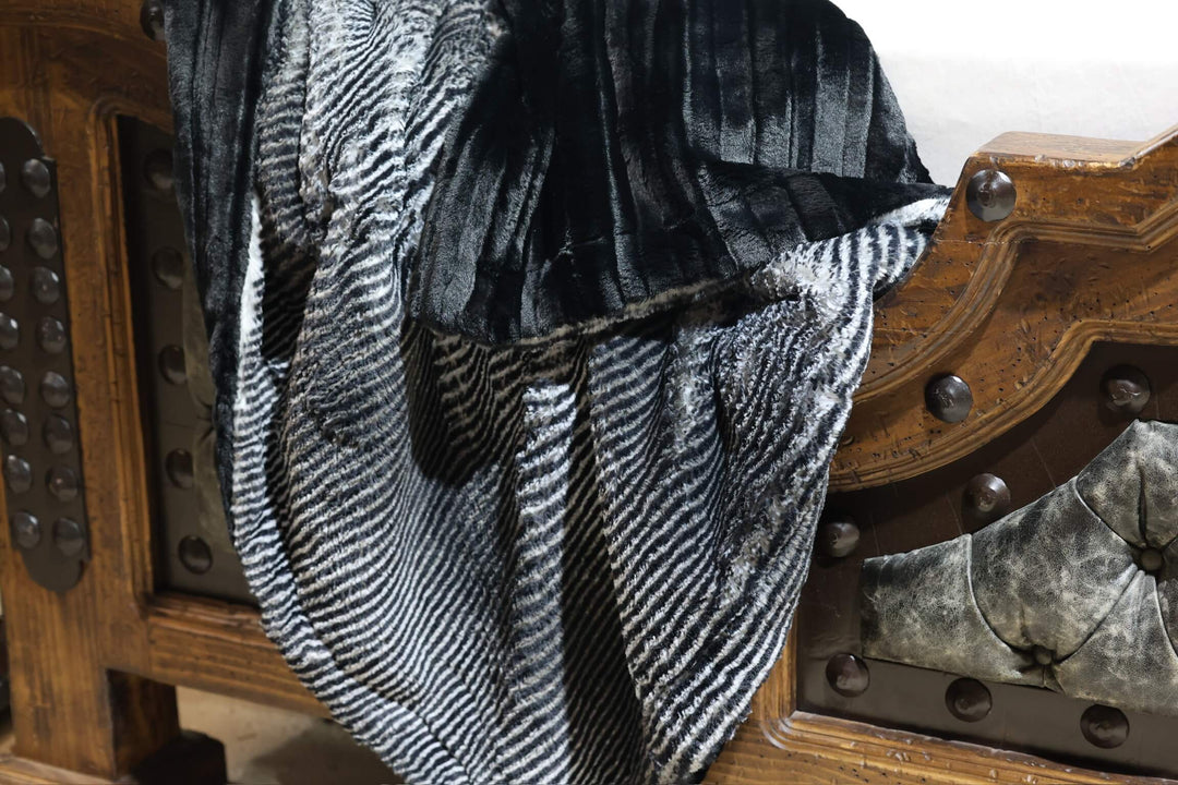 The Raven Vienna Blanket