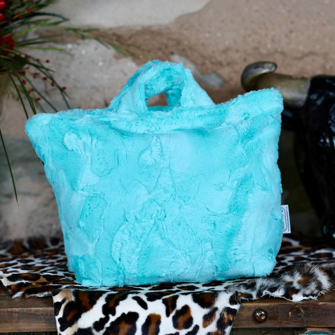 Aruba Hide | Blanket in a Bag