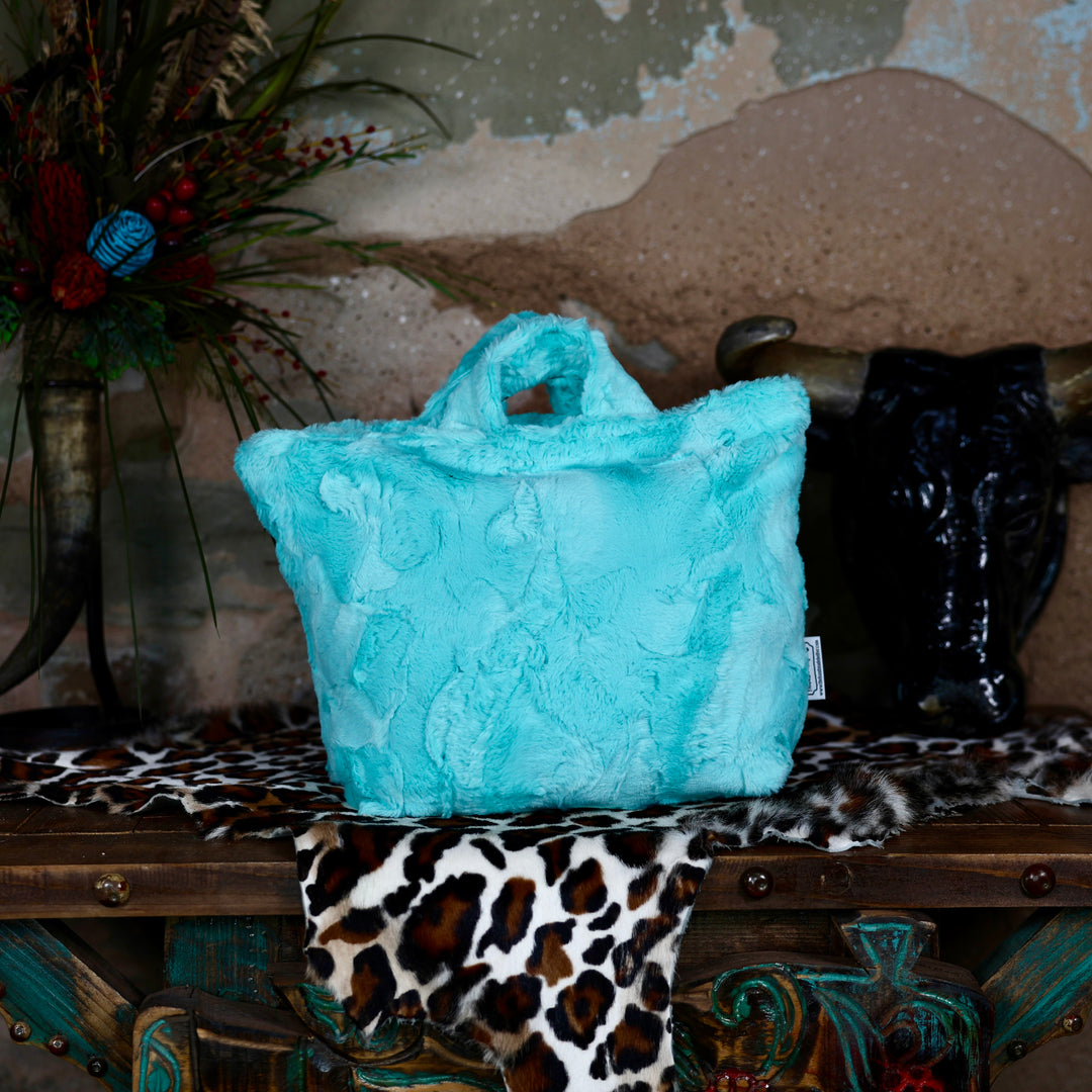 Aruba Hide | Blanket in a Bag