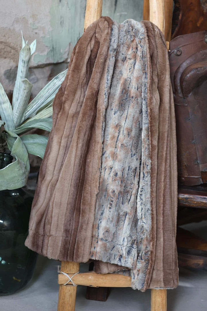 The Amber in Autumn Blanket