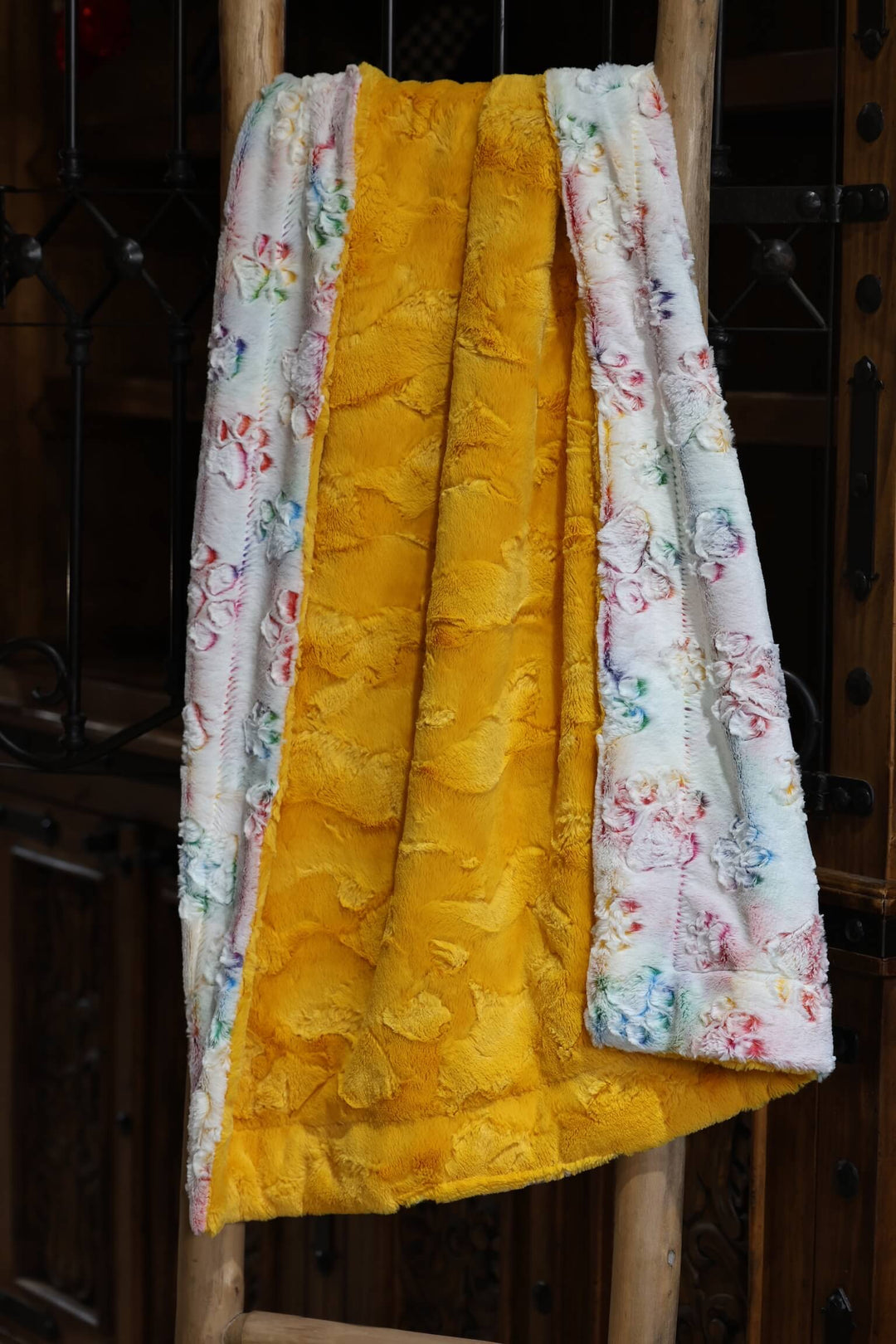 The Snugglebright Blanket