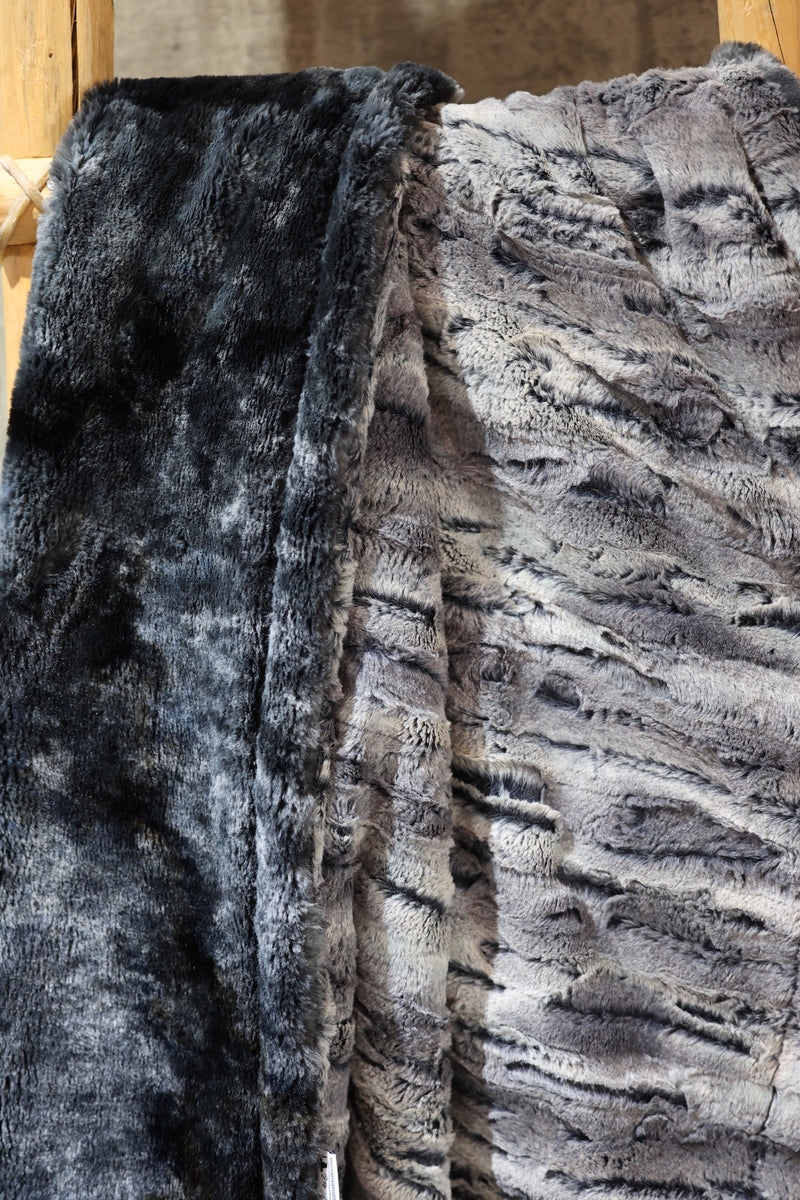 The Onyx Blanket- RTS
