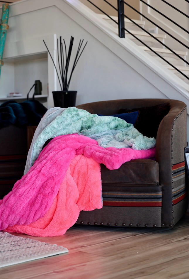 Travel Size Blanket Subscription