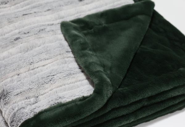 The Elegant Courtyard Blanket- RTS