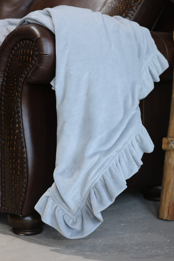 The Ruffle Blanket- RTS