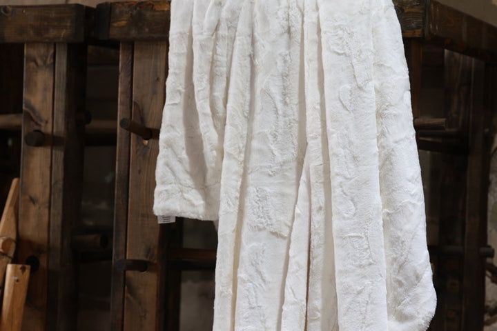 The Bare Linen Blanket