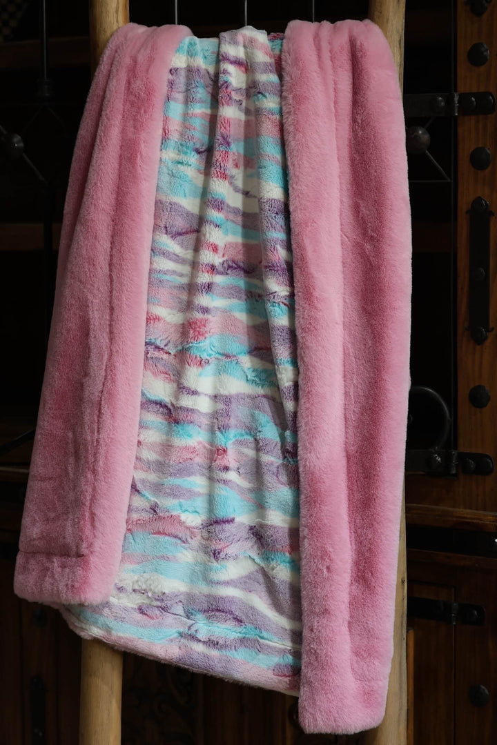 The Solenne Blanket