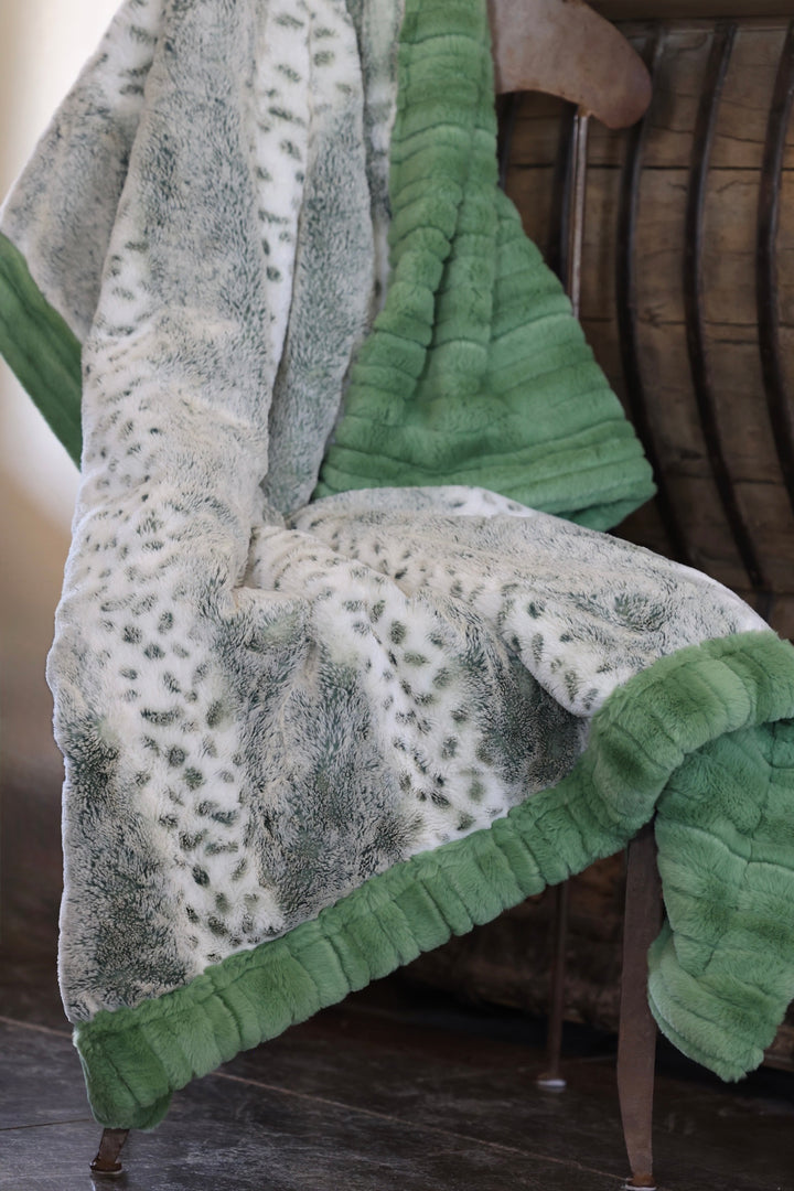 The Soft Pine Blanket