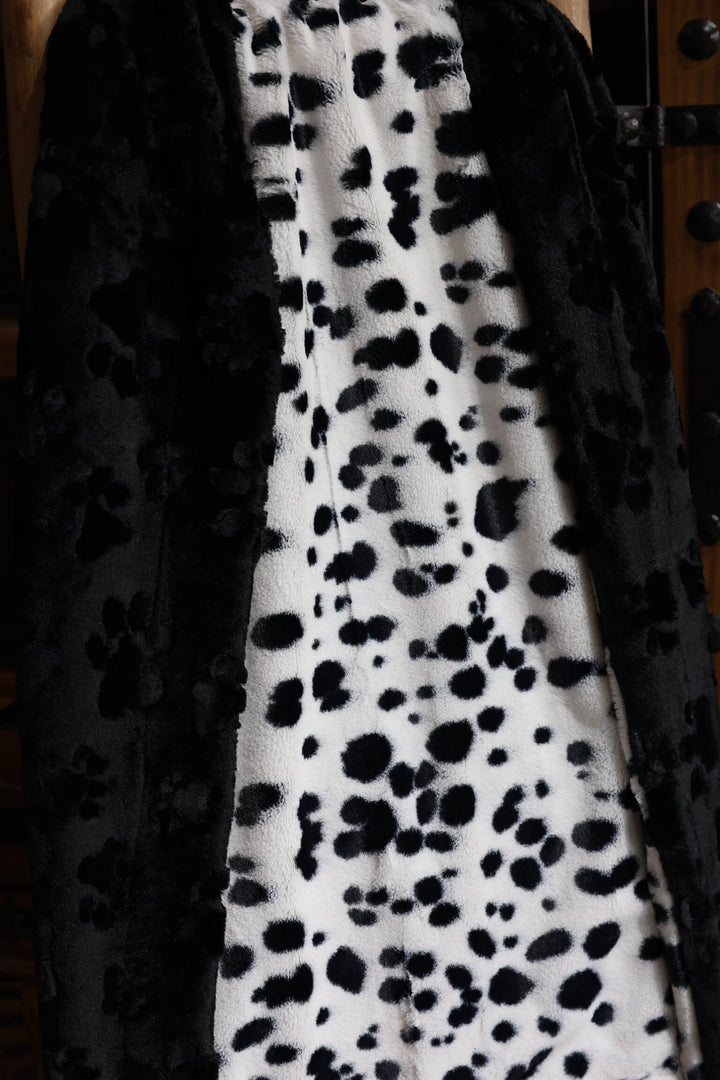 The Spotelle Blanket