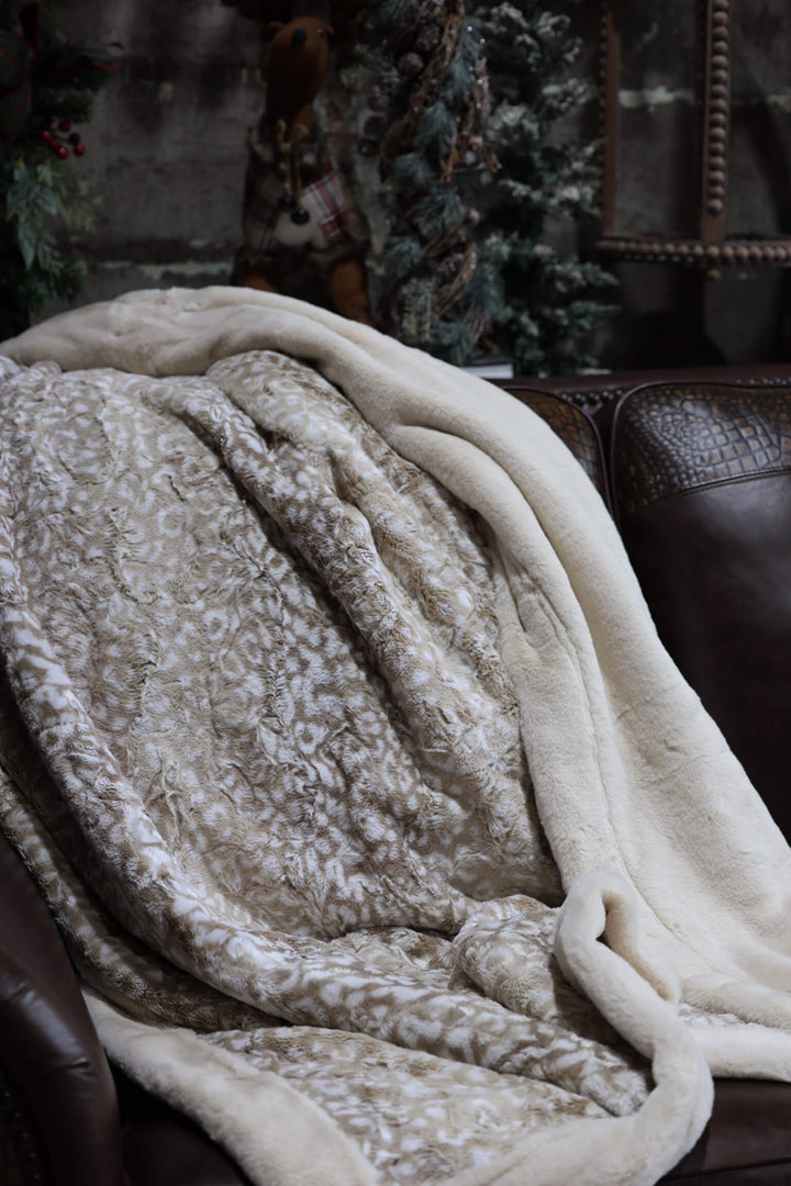 The Biscotti Belle Blanket