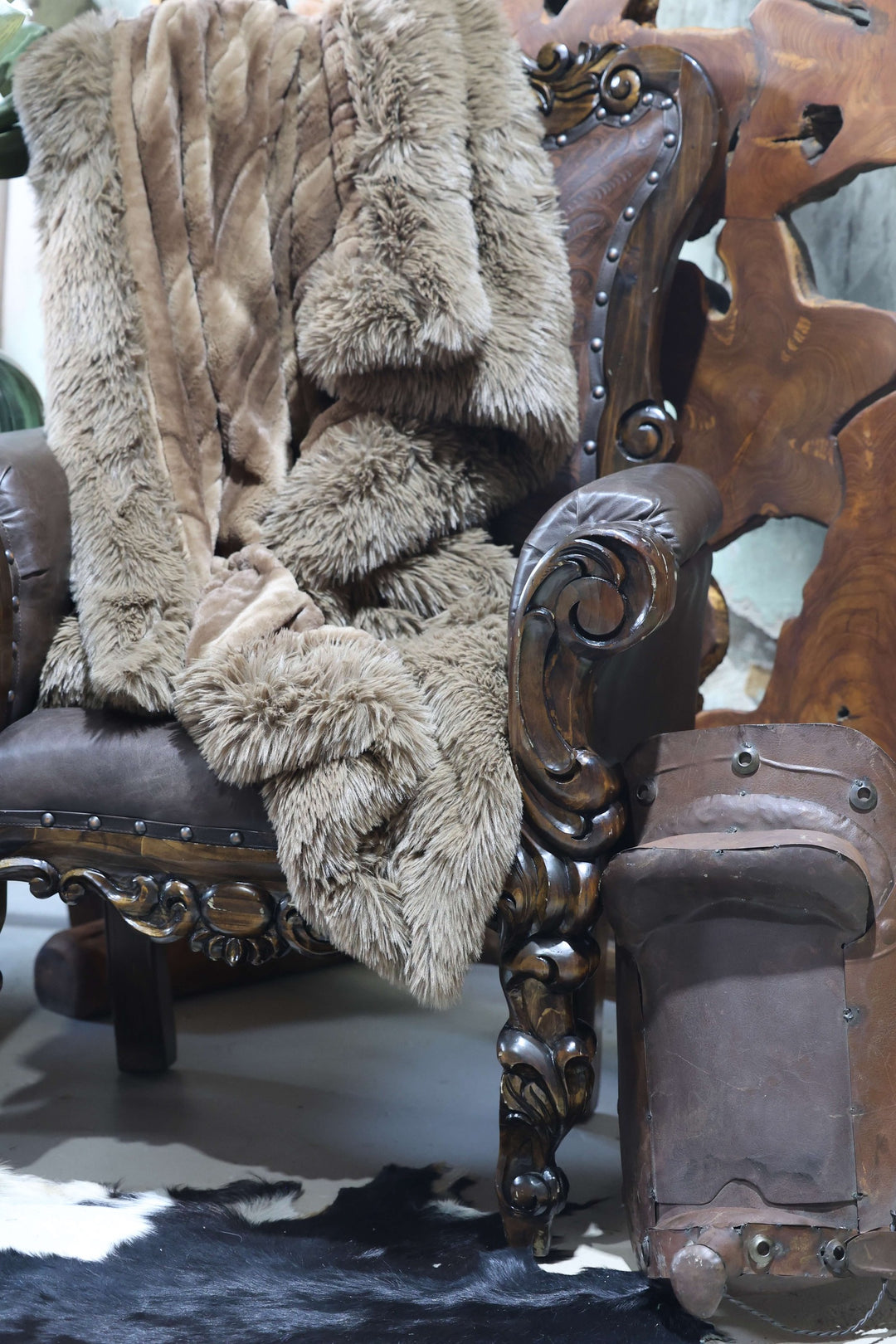 The Pecan Paw Blanket