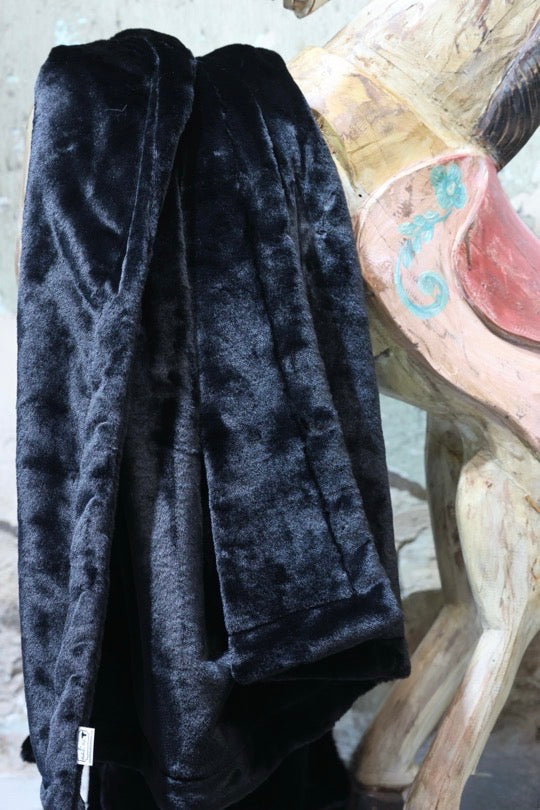The Black Silk Blanket