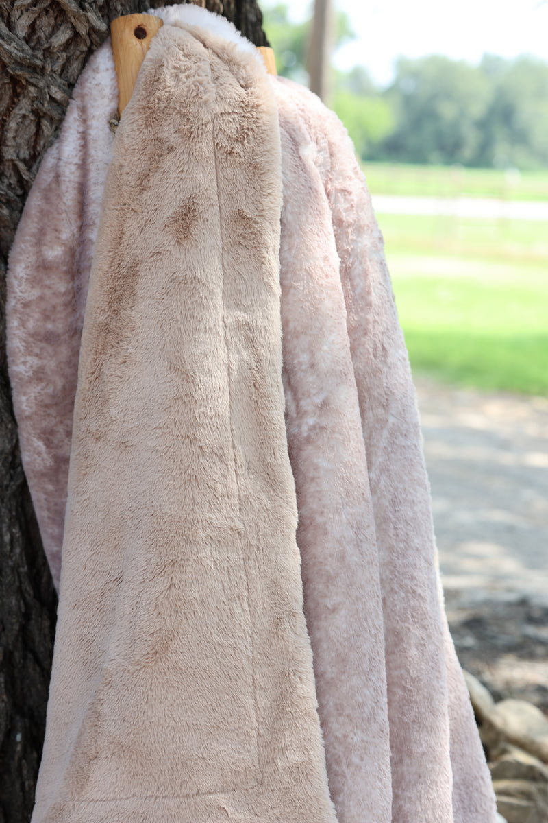 The Ecru Whisper Blanket- RTS