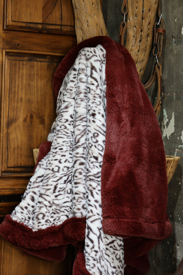 The Spiced Henna Lush Blanket