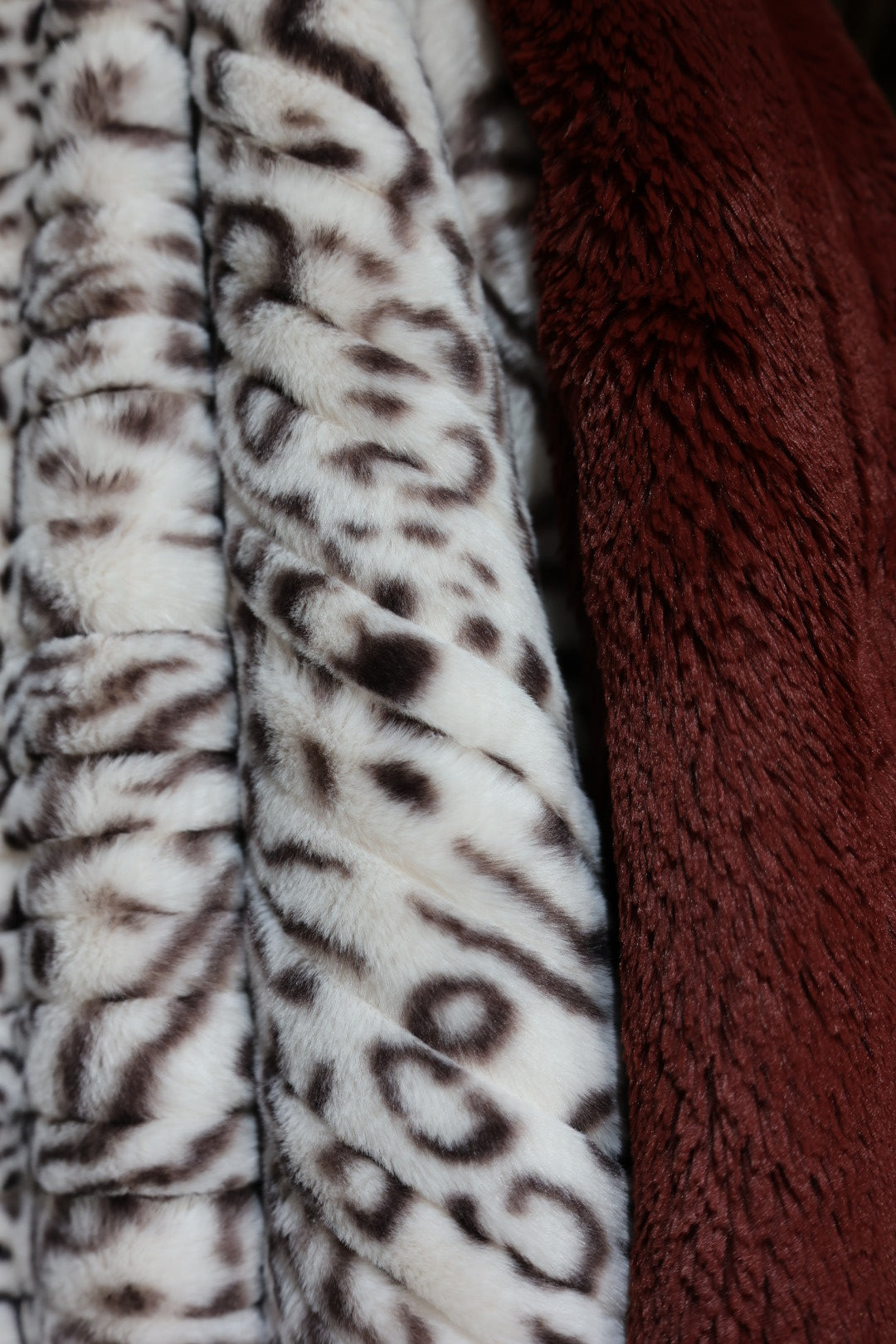 The Spiced Henna Lush Blanket