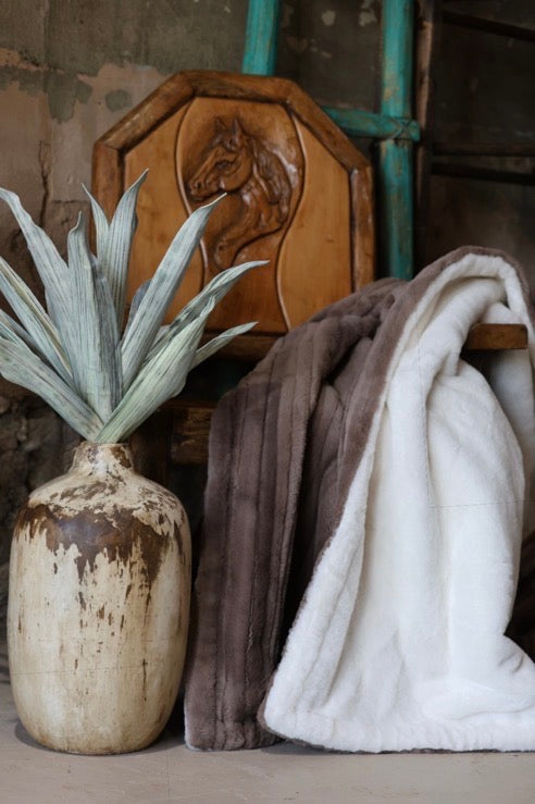 The Soft Taupe Blanket