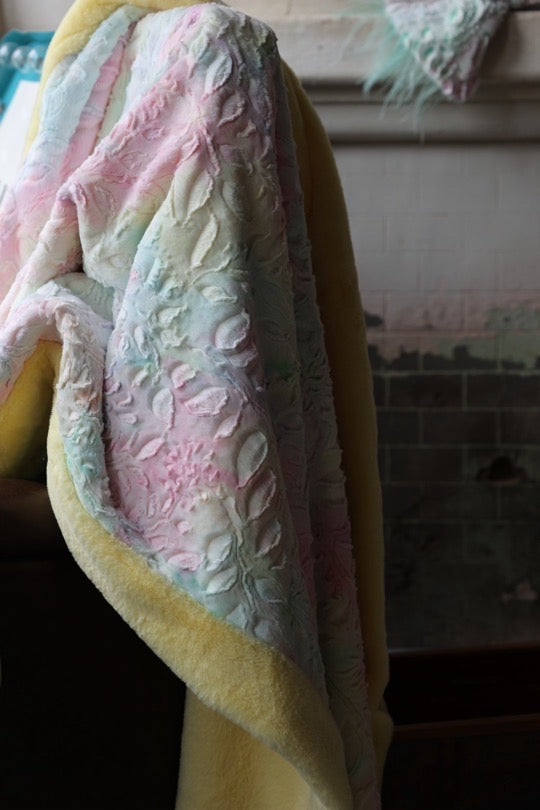 The Poppy Sorbet Blanket
