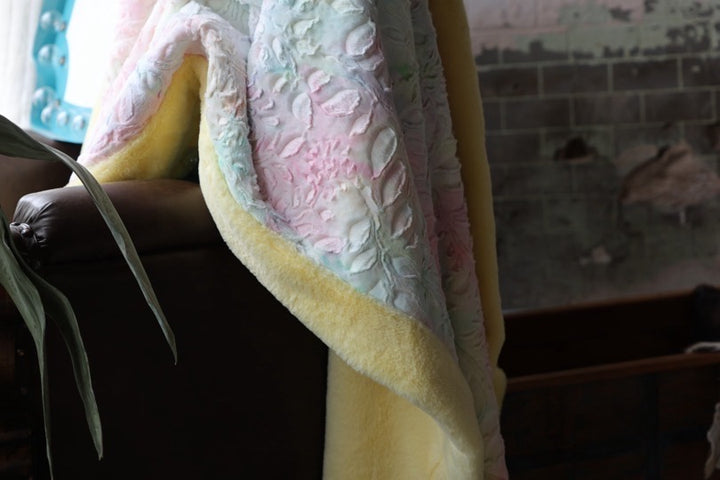 The Poppy Sorbet Blanket