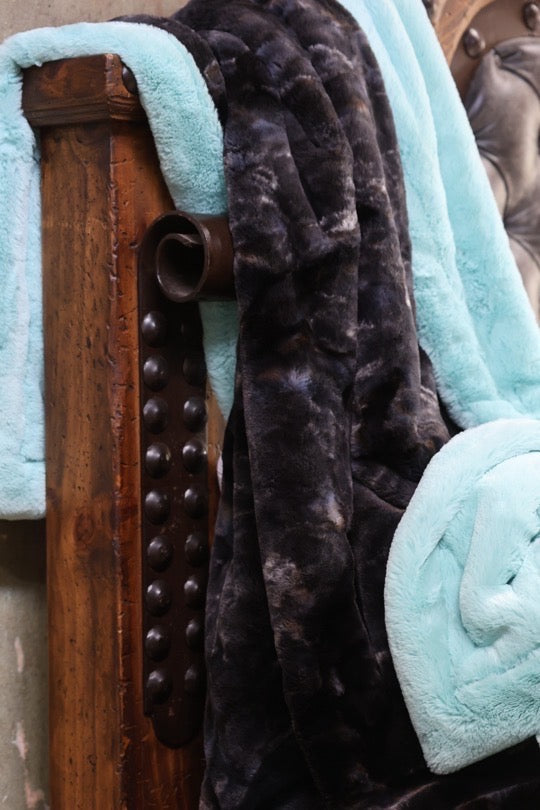 The Turquoise Nugget Blanket