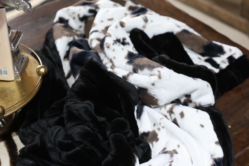The Dark Prairie Blanket