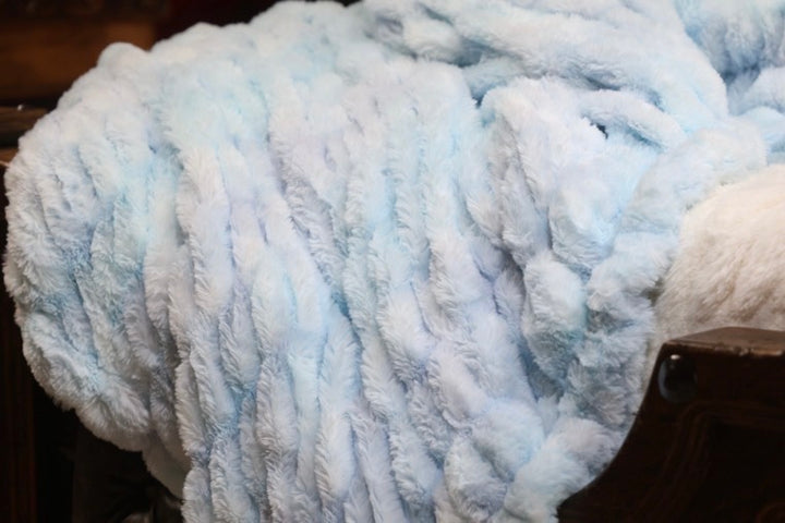 The Unicorn Gelato Milan Blanket