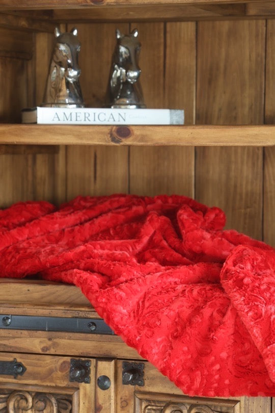 The Peppermint Paisley Blanket