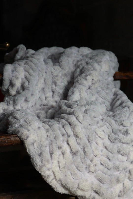 The Taupe Lynx Milan Blanket