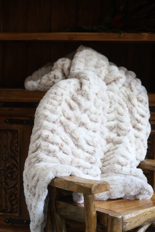 The Taupe Lynx Milan Blanket