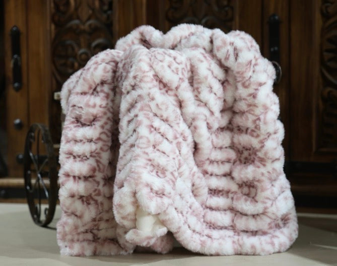 The Rich Girl Milan Blanket