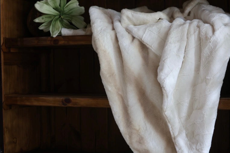 The Cream Dune Blanket