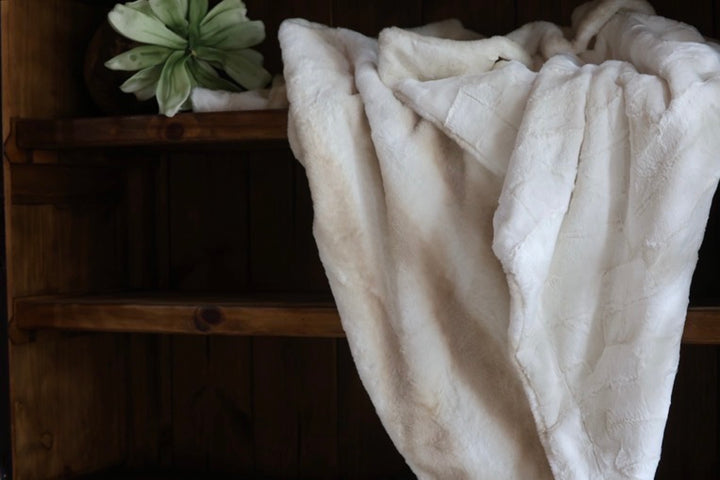 The Cream Dune Blanket