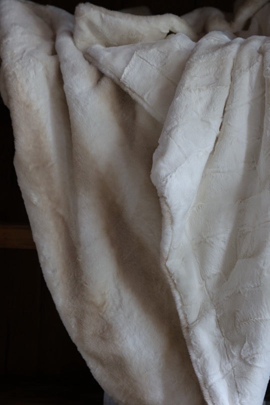 The Cream Dune Blanket