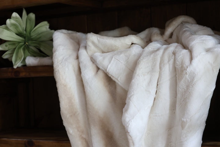 The Cream Dune Blanket