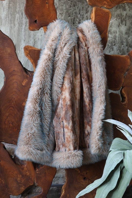 The Dusty Cocoa Blanket