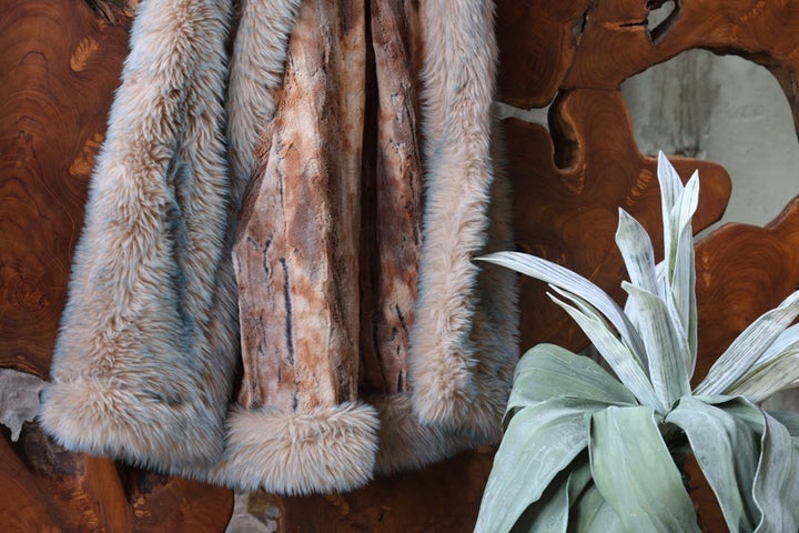 The Dusty Cocoa Blanket