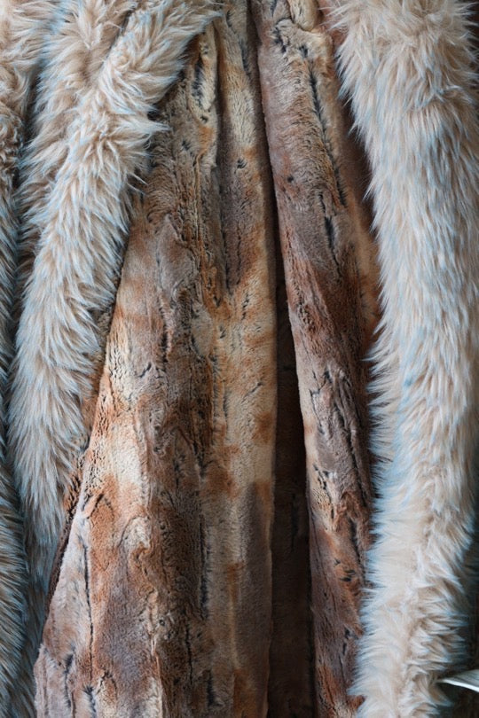 The Dusty Cocoa Blanket