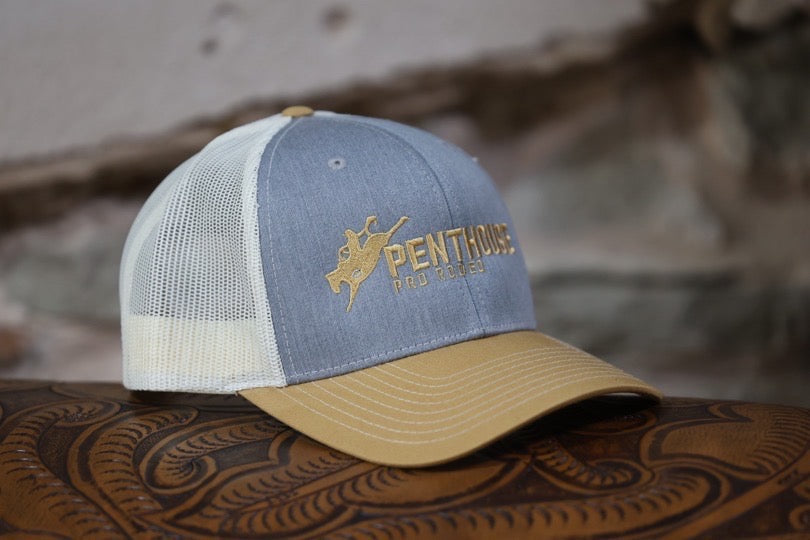 Penthouse Pro Rodeo: Gorra de camionero color oliva y blanco
