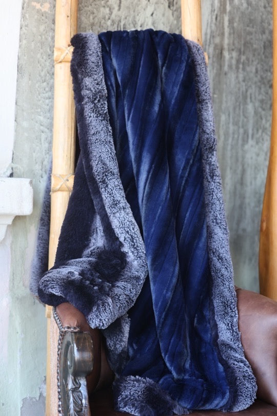 The Moonless Blanket