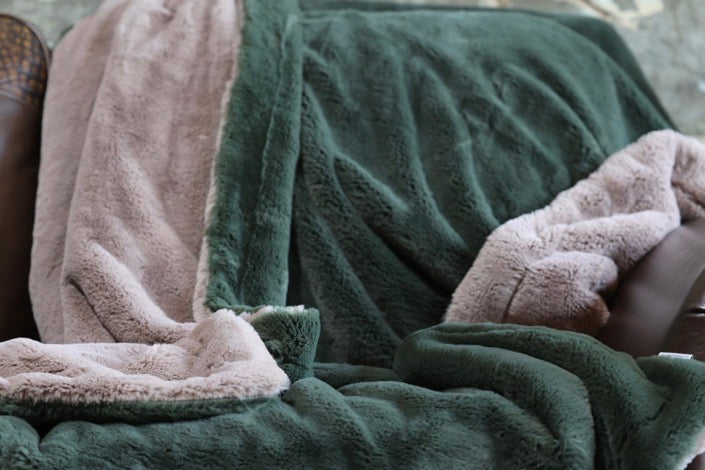 The Rolling Hills Blanket