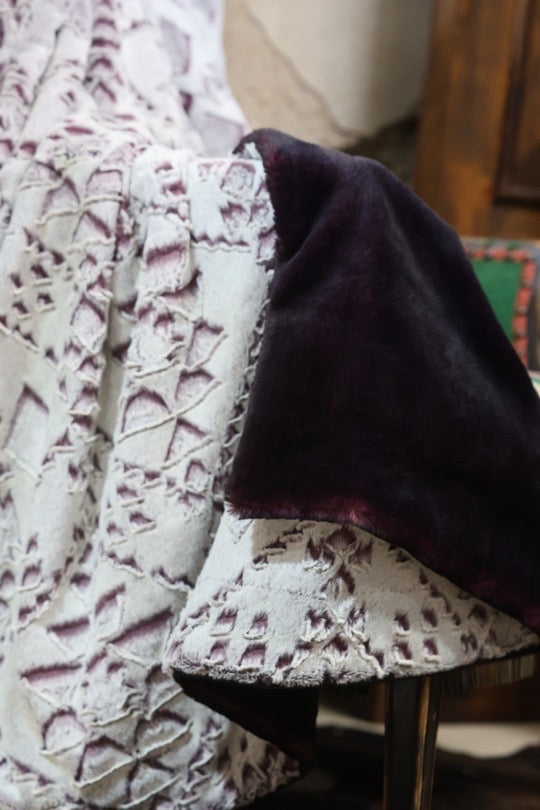 The Roan & Roses Blanket