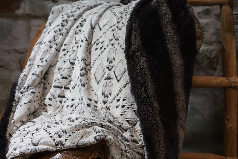 The Mesa House Blanket