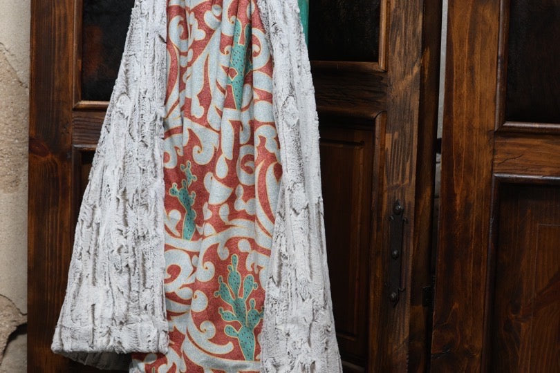 The Frosted Cactus Blanket