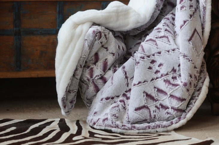 The Red Roan Luxe Blanket