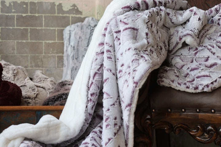 The Red Roan Luxe Blanket