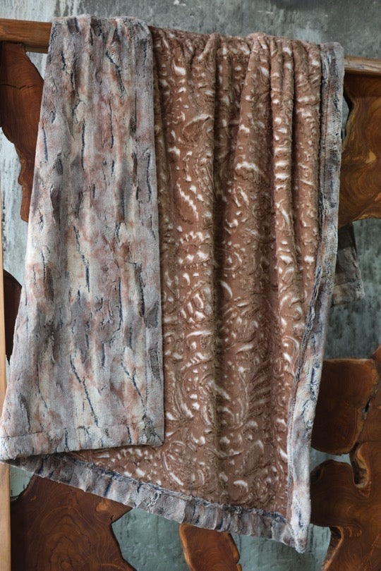 The Amber Equinox Blanket