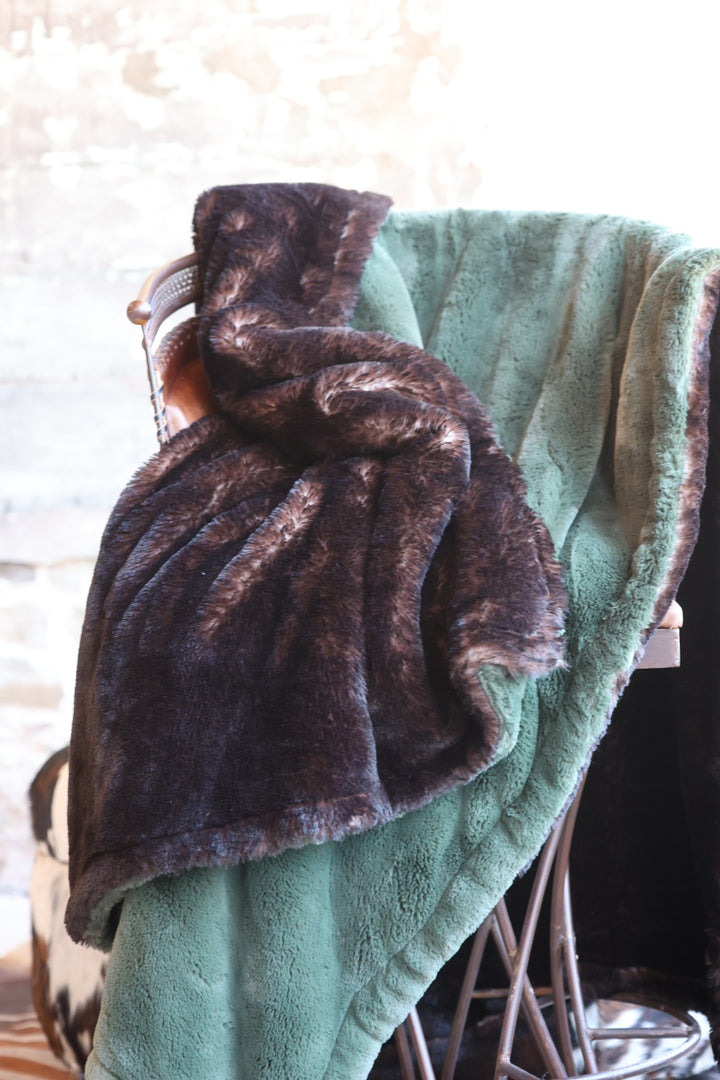 The Deepwood Espresso Blanket